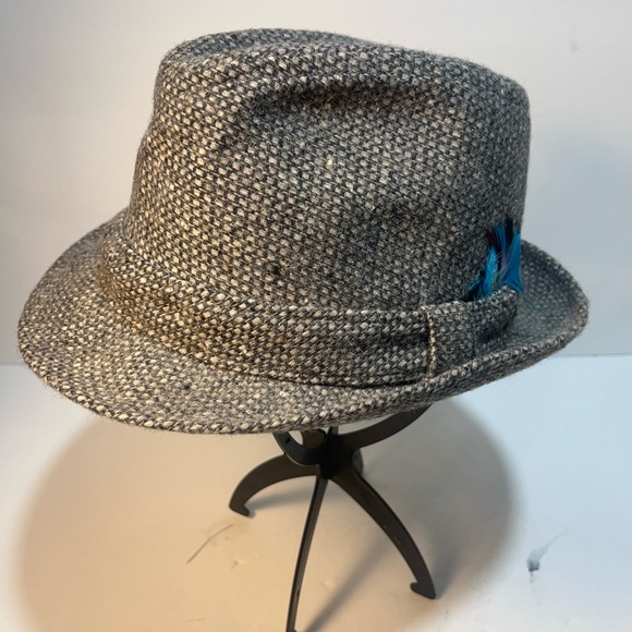 Dobbs Other - DOBBS Fifth Avenue Fedora Hat Men’s Gray Tweed Feather Size 7 3/8 Vintage